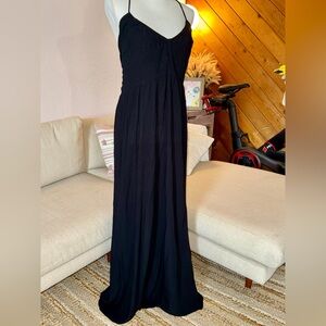 GAP Fit & Flare Crinkled Halter Maxi Dress